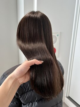 トリッカ シブヤ(TRICCA SHIBUYA) 艶髪/トリートメント/TOKIO/アメイジアカラー/髪質改善/渋谷