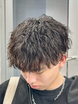 オーバル ジングウマエ(OVARL jingumae) 縦落ちパーマツイストスパイラルシャドウパーマ