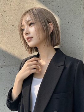ブランド(BRAND.) 切りっぱなしボブ×ハイトーンカラー［レイヤー/顔周り/カラー］