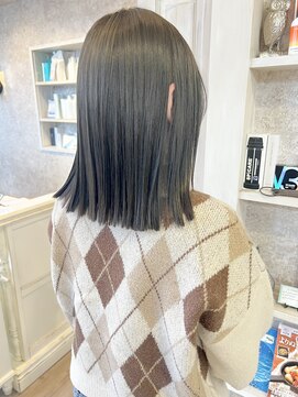 キャアリー(Caary) 福山市Caaryナチュラル髪質改善ストレート切りっぱなしセミディ