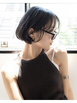 キネン バイ ツリー 宇都宮(kinen by tree)&nbsp;韓国風巻きのフェザーショートくすみベージュ