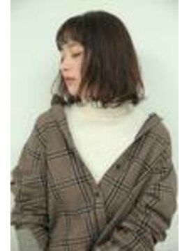 アフ(ahu) ミディアムヘア