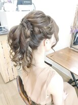 ロカット サロン(Roquat Salon) ロングポニーテール【ヘアアレンジ 立川南/立川/八王子/立川】