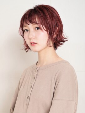 クルー(Creww KYOTO) 深みレッドの外ハネショート