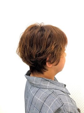 クオリス 上福岡店(QUALIS) 丸みウルフショート 無造作パーマショートヘア 30代40代50代
