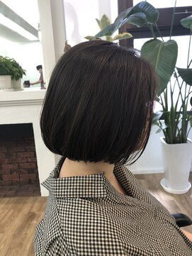 アメリ(Ameri) -Ameri-シンプルボブ × ビターショコラ