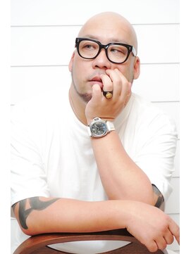 ダッド(DAD) Skinhead