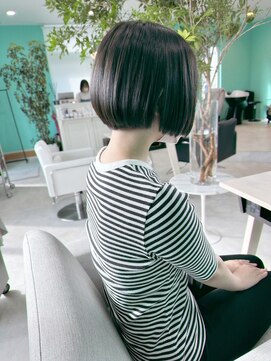 ユーフォリア(Euphoria.) 丸みボブ×ローライト