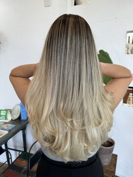 ソンリエ 青竹店(SONRiE) ブロンドバレイヤージュ