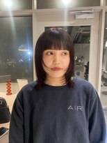 ニト(nito)&nbsp;重めbangsに顔周りレイヤー