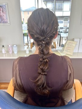 アトリーチェタ 田富店(ATTRICE) 編みおろしアレンジヘアセット