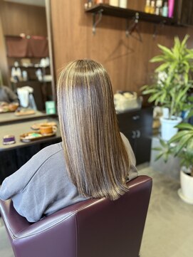 アオイ(Aoi) 髪質改善トリートメント/白髪染め/ヘッドスパ