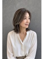 ラベルムバイエーケー(La Belleme by AK)&nbsp;50代白髪ぼかしミディアムレイヤー