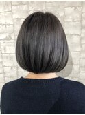 《Le Mieux》グレージュシンプルボブ