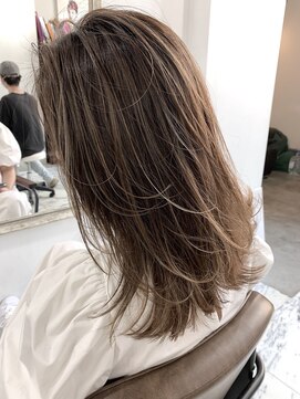 ナイン 麻布十番(NINE) ラフで大人なハイライト&バレイヤージュ♪