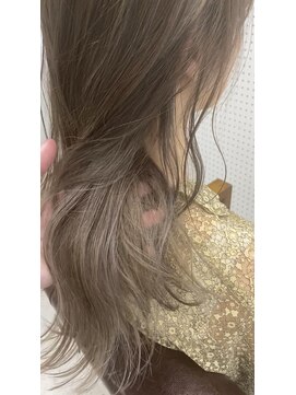 ニコフクオカヘアーメイク(NIKO Fukuoka Hair Make) 「NIKO」ハイライトミルクティーベージュ