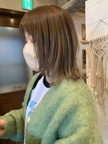 ラレイ(Lalei) *ナチュラルレイヤー×透明感ベージュカラー