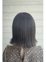 イコウヘアデザイン(icou hair design)&nbsp;スモーキーマット&切りっぱなしボブ