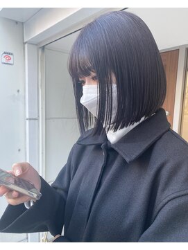 インビテーション(invitation) ぱつっとボブ