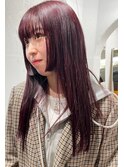 ロングヘア　ボルドーカラー