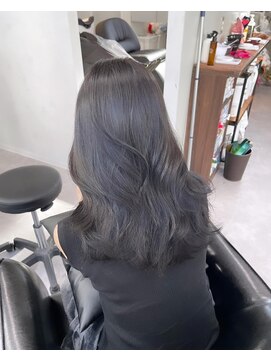 アット(at...) ダークグレージュ