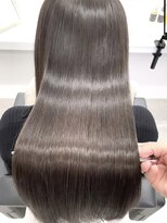 イレス 札幌駅南店(IRESU)&nbsp;白髪染めでもカラーエステで本当にきれいな髪に☆