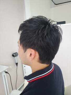 サイレントヘアー(silent hair) 2ブロックショート