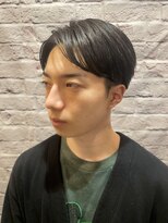 グレイスフル バーバープラチナム 六本木店(Graceful Barber platinum)&nbsp;ツーブロック/黒髪/マッシュ/センターパート/刈り上げ/メンズ