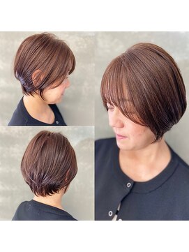 トゥージュ ベル(Toujours Belle) 美ママ人気!丸み大人ショート×脱白髪染めグレージュカラー