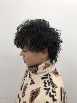 ゴットラトゥール(GOTTO LATOUR) ウルフカット/波巻きパーマ/波巻きツイスパ/メンズパーマ