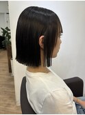 切りっぱなし　外ハネボブ　平行ライン　軽め　縮毛矯正の