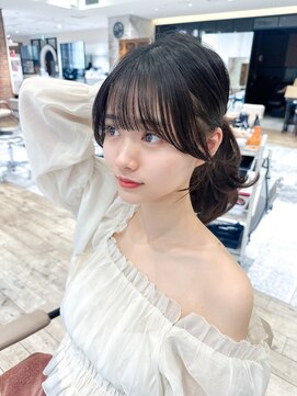 アフロート ルヴア(AFLOAT RUVUA) るなstyle 韓国サイドバング前髪カット小顔顔周りレイヤー