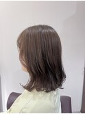 ナチュラル外はねボブ