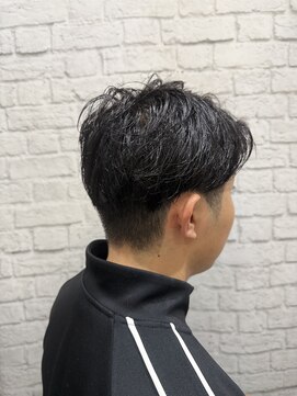 グレイスフル バーバープラチナム 六本木店(Graceful Barber platinum) 刈り上げでスッキリ◎好印象メンズヘア！
