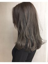 ヌイ 横浜(nui)&nbsp;ネイビーアッシュ_ブランジュネイビーカラーダブルバング