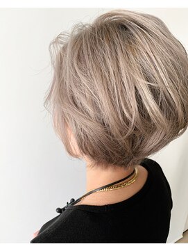 ライフ 星田店(Lyfe) 似合わせカットショート_メルティカラーミルクティー_154