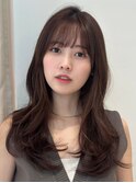 顔周りレイヤーカットくびれヘアミルクティーベージュカラー