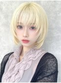 【over hair】ケアブリーチ×ホワイトブロンド×ショートボブ