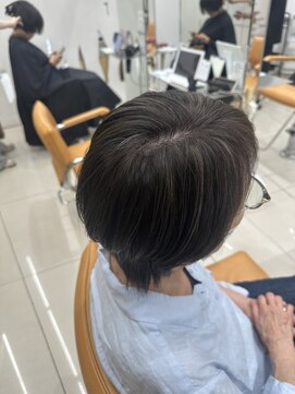 プロデュース 成瀬店(Produce) 大人女性の白髪ぼかしハイライト