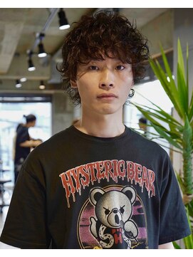 キュー(Cue_) マッシュウルフツイストスパイラルパーマ表参道