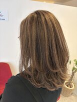 アズールサン 草加西口店(azule-sun)&nbsp;コントラストハイライト,ベージュ,白髪ぼかし,レイヤー【草加】