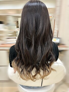 カノイ 銀座中央通り(KANOI) 大人可愛いブロンドグラデーション