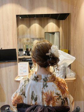 ソルビア ヘアセット(solvia) サイドアップ