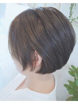 ヴァンカウンシル 伊那(VAN COUNCIL) 耳かけスタイルがオシャレ☆クセを抑えたまとまりボブ