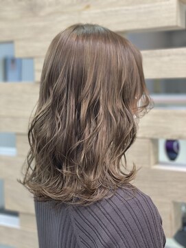 テテ(TETE) ミディアムレイヤー