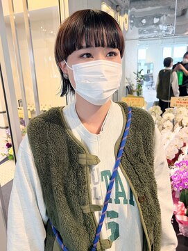 カフ(CAF) CAF松本【ワイドバング外ハネボブ×コントラストカラー】