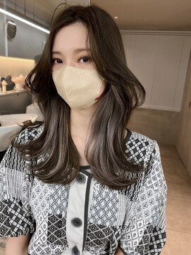 サイン 表参道(SIGN) 【大鶴】フェイスハイライト  インナーカラー／レイヤーカット