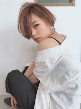 クシュ 所沢東口店(kusyu...) ペールベージュセクションカラーグラデーションカラー外ハネボブ