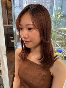 ヘアーアンドメイク ビス(HAIR&MAKE bis) 【流行りの韓国スタイル】レイヤースタイル（加藤沙久楽）