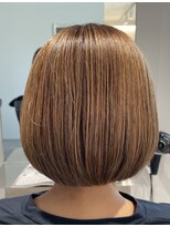 フク(FUKU)&nbsp;【白髪染め使わない白髪染め】透明感ボブ